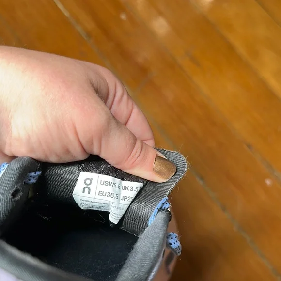 On Running Shoes in Purple and Cream - Picture 8 of 11